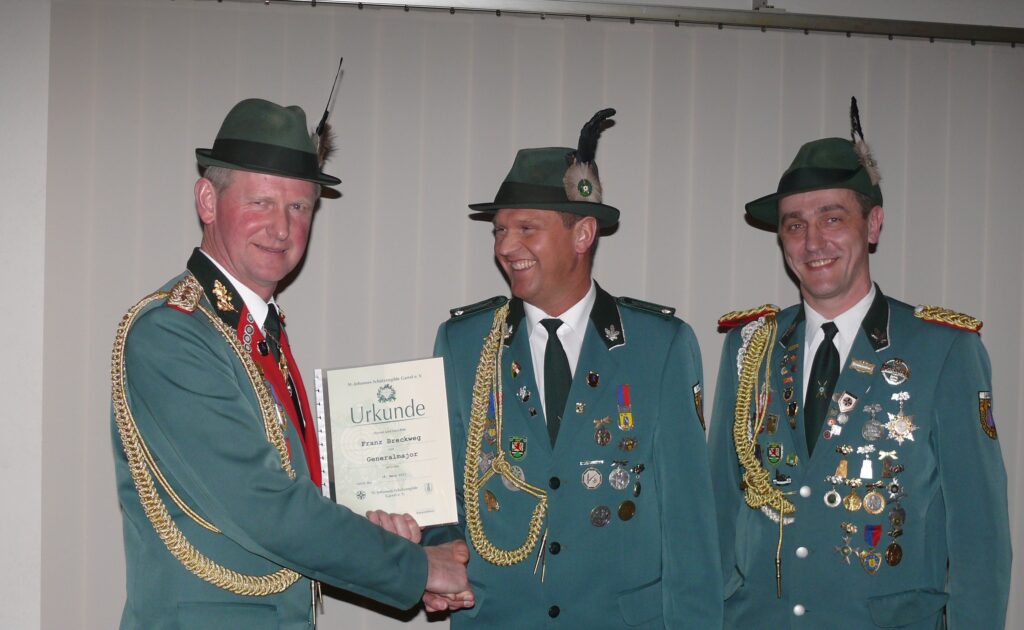 Franz Breckweg rückt in den Hauptvorstand auf und wird vom Gefreiten zum Generalmajor befördert Willy Mechelhoff wird Kommandeur