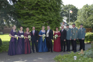 Thron 2011